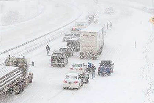 2022年春季美國(guó)多地遭暴風(fēng)雪侵襲，UPS、FedEx尾端派送出現(xiàn)延誤