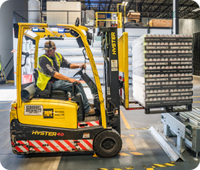 提前安排貨物送貨入倉，及時(shí)確認(rèn)貨物入倉數(shù)據(jù)