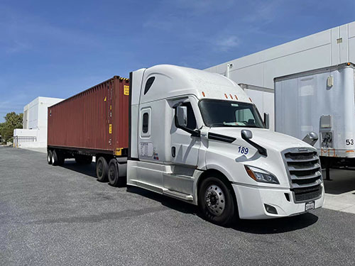 為何美國(guó)亞馬遜FBA倉(cāng)庫(kù)間?？ㄅ渌湍芰Υ嬖诓町?？